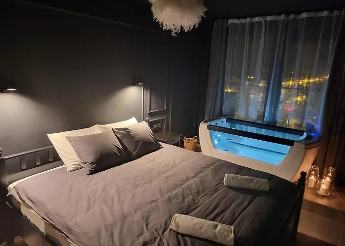 Spare-Time - Exclusive And Unique Apartment! 18+